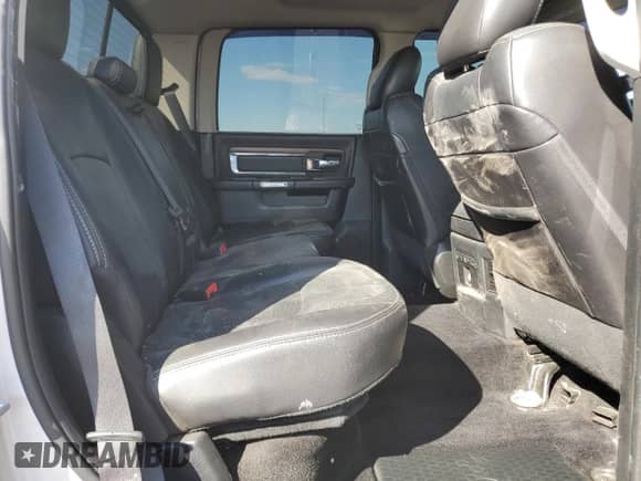 2016 Ram 1500 Laramie z VIN 1C6RR7VM1GS344007, wystawiony jako Copart lot #70037815 z przebiegiem 160 855 mil mil oraz Szkoda całkowita • Salvage title. Historia ofert i sprzedaży dostępna na DreamBid. Obrazek 10.