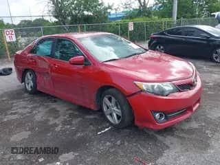 2013 Toyota Camry LE with VIN 4T1BF1FK4DU685524, listed as a IAAI auction lot 42627475 with 169,514 mi miles and . Bid and sale history available at DreamBid. Image 1.