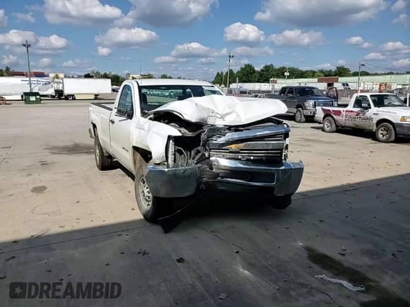 2016 Chevrolet Silverado 2500HD Work Truck с VIN 1GC0KUEG2GZ299097, выставлен на аукционе Copart как лот 84360355 с пробегом 200 804 миль миль и Списание • Salvage title. История ставок и продаж доступна на DreamBid. Изображение 14.