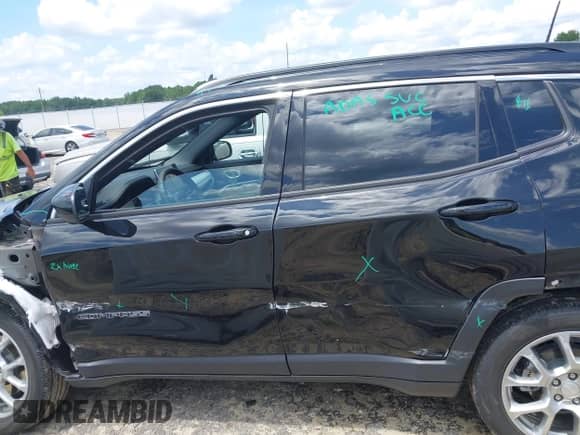 2023 Jeep Compass Latitude Lux с VIN 3C4NJDFN9PT548881, выставлен на аукционе IAAI как лот 42849176 с пробегом 17 702 миль миль и . История ставок и продаж доступна на DreamBid. Изображение 15.