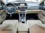 2014 Honda Accord Touring с VIN 1HGCR6F78EA005671, выставлен на аукционе Copart как лот 60895585 с пробегом 100 154 миль миль и Списание • Salvage title. История ставок и продаж доступна на DreamBid. Изображение 8.