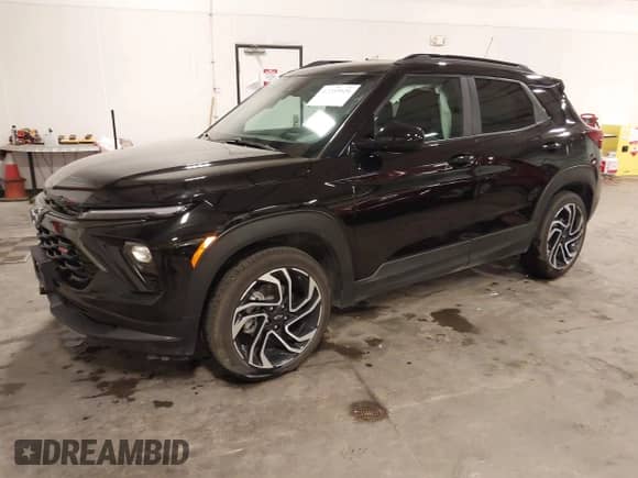 2025 Chevrolet TrailBlazer RS с VIN KL79MTSL7SB083998, выставлен на аукционе IAAI как лот 42253026 с пробегом 4 470 миль миль и . История ставок и продаж доступна на DreamBid. Изображение 2.