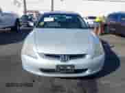 2005 Honda Accord с VIN JHMCN36595C007472, выставлен на аукционе IAAI как лот 40489885 с пробегом 119 220 миль миль и . История ставок и продаж доступна на DreamBid. Изображение 12.