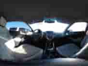 2013 Hyundai Veloster w/Gray Int z VIN KMHTC6AD3DU092515, wystawiony jako IAAI lot #43308569 z przebiegiem 141 807 mil mil oraz . Historia ofert i sprzedaży dostępna na DreamBid. Obrazek 21.