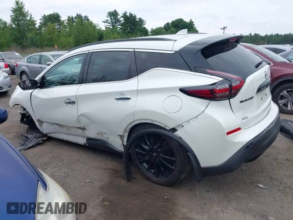 2024 Nissan Murano SV with VIN 5N1AZ2BS6RC107582, listed as a IAAI auction lot 42574994 with 10,996 mi miles and . Bid and sale history available at DreamBid. Image 15.