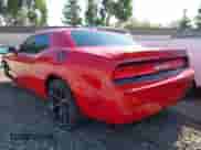 2014 Dodge Challenger R/T z VIN 2C3CDYBT9EH165267, wystawiony jako IAAI lot #43242499 z przebiegiem 28 905 mil mil oraz . Historia ofert i sprzedaży dostępna na DreamBid. Obrazek 3.
