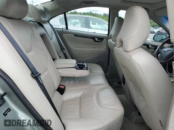 2007 Volvo S60 2.5L Turbo с VIN YV1RH592X72634118, выставлен на аукционе Copart как лот 57280225 с пробегом Не указан миль и Списание • Salvage title. История ставок и продаж доступна на DreamBid. Изображение 10.