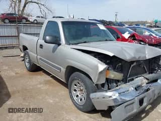 2005 Chevrolet Silverado 1500 Work Truck with VIN 1GCEC14X45Z106318, listed as a IAAI auction lot 41819033 with 153,997 mi miles and . Bid and sale history available at DreamBid. Image 1.