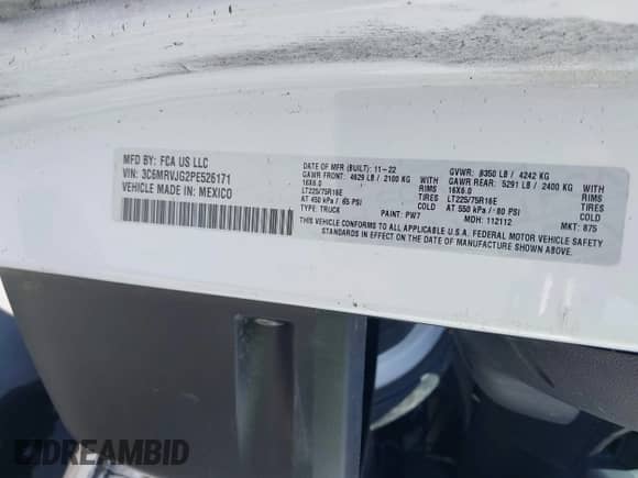 2023 Ram ProMaster Cargo z VIN 3C6MRVJG2PE526171, wystawiony jako IAAI lot #42381745 z przebiegiem 46 462 mil mil oraz . Historia ofert i sprzedaży dostępna na DreamBid. Obrazek 9.