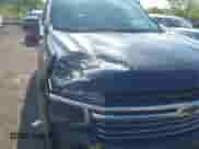 2023 Chevrolet Tahoe LT с VIN 1GNSKNKD7PR396733, выставлен на аукционе IAAI как лот 42590086 с пробегом 31 824 миль миль и . История ставок и продаж доступна на DreamBid. Изображение 17.