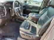 2021 Chevrolet Silverado 1500 LTZ с VIN 1GCUYGED8MZ120905, выставлен на аукционе Copart как лот 84650125 с пробегом 95 685 миль миль и Списание • Salvage title. История ставок и продаж доступна на DreamBid. Изображение 7.
