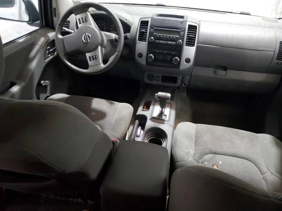 2016 Nissan Frontier S z VIN 1N6AD0ER5GN768082, wystawiony jako Copart lot #45889725 z przebiegiem 99 894 mil mil oraz Czysty tytuł • Clean title. Historia ofert i sprzedaży dostępna na DreamBid. Obrazek 8.