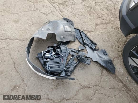 2024 Hyundai Kona SEL z VIN KM8HC3AB5RU052320, wystawiony jako Copart lot #78249704 z przebiegiem 13 386 mil mil oraz Czysty tytuł • Clean title. Historia ofert i sprzedaży dostępna na DreamBid. Obrazek 13.