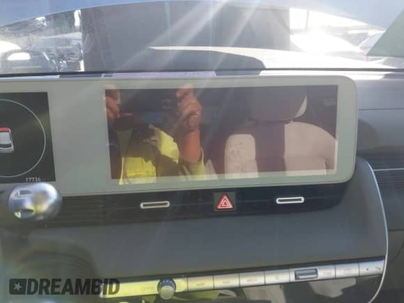 2023 Hyundai Ioniq 5 SEL с VIN KM8KN4AE9PU172828, выставлен на аукционе IAAI как лот 43366179 с пробегом 17 736 миль миль и . История ставок и продаж доступна на DreamBid. Изображение 18.