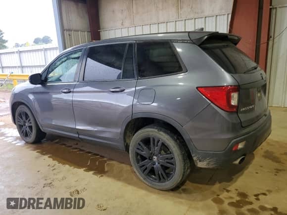 2021 Honda Passport Sport z VIN 5FNYF7H26MB008613, wystawiony jako Copart lot #50929525 z przebiegiem 188 879 mil mil oraz Szkoda całkowita • Salvage title. Historia ofert i sprzedaży dostępna na DreamBid. Obrazek 2.