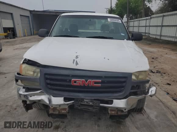 2005 GMC Sierra 1500 Work Truck with VIN 1GTEC14V25Z298577, listed as a Copart auction lot 50950505 with 167,293 mi miles and Salvage title. Bid and sale history available at DreamBid. Image 5.