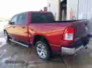 2021 Ram 1500 Lone Star z VIN 1C6RREFT9MN750640, wystawiony jako IAAI lot #42949043 z przebiegiem 61 809 mil mil oraz . Historia ofert i sprzedaży dostępna na DreamBid. Obrazek 3.