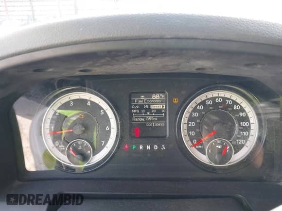 2019 Ram 1500 Tradesman with VIN 3C6JR6DT1KG546748, listed as a IAAI auction lot 41478969 with 53,139 mi miles and . Bid and sale history available at DreamBid. Image 7.