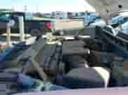 2019 Chevrolet Silverado 1500 Work Truck z VIN 3GCUYAEF5KG293437, wystawiony jako IAAI lot #43441275 z przebiegiem 177 711 mil mil oraz . Historia ofert i sprzedaży dostępna na DreamBid. Obrazek 19.