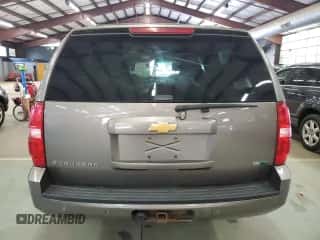 2012 Chevrolet Suburban LT с VIN 1GNSKJE72CR316425, выставлен на аукционе Copart как лот 86055735 с пробегом 251 017 миль миль и Чистый • Clean title. История ставок и продаж доступна на DreamBid. Изображение 6.