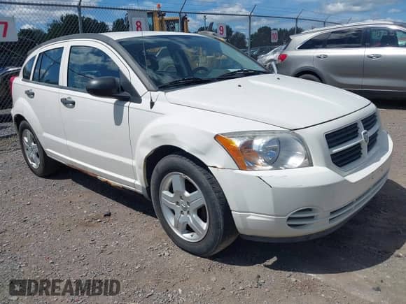 2008 Dodge Caliber SE with VIN 1B3HB28B58D693197, listed as a IAAI auction lot 42754484 with 92,124 mi miles and . Bid and sale history available at DreamBid. Image 1.