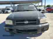 2001 Nissan Pathfinder LE с VIN JN8DR07X11W502948, выставлен на аукционе Copart как лот 69105975 с пробегом 178 224 миль миль и Списание • Salvage title. История ставок и продаж доступна на DreamBid. Изображение 5.