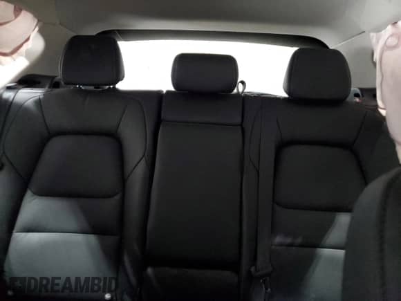 2025 Mazda CX-5 S Select z VIN JM3KFBBLXS0670644, wystawiony jako Copart lot #84252345 z przebiegiem Nie podano mil oraz Nie do naprawy • Non repairable. Historia ofert i sprzedaży dostępna na DreamBid. Obrazek 10.