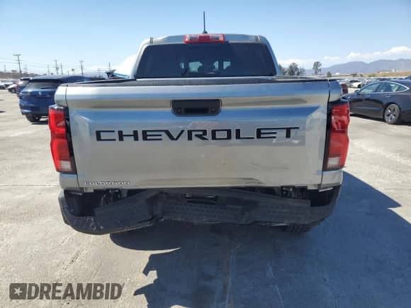 2024 Chevrolet Colorado 4WD Z71 с VIN 1GCPTDEK8R1132907, выставлен на аукционе Copart как лот 70956955 с пробегом 21 080 миль миль и Списание • Salvage title. История ставок и продаж доступна на DreamBid. Изображение 6.