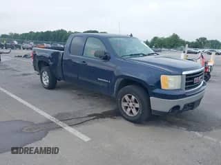 2007 GMC Sierra 1500 SLE2 z VIN 2GTEK19J071659633, wystawiony jako IAAI lot #42963862 z przebiegiem 157 406 mil mil oraz . Historia ofert i sprzedaży dostępna na DreamBid. Obrazek 1.