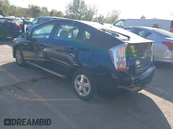 2011 Toyota Prius I with VIN JTDKN3DUXB5286230, listed as a IAAI auction lot 43515150 with 271,571 mi miles and . Bid and sale history available at DreamBid. Image 3.