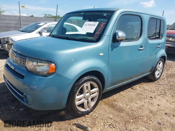 2011 Nissan Cube S с VIN JN8AZ2KR6BT214255, выставлен на аукционе IAAI как лот 42701644 с пробегом 291 798 миль миль и . История ставок и продаж доступна на DreamBid. Изображение 2.