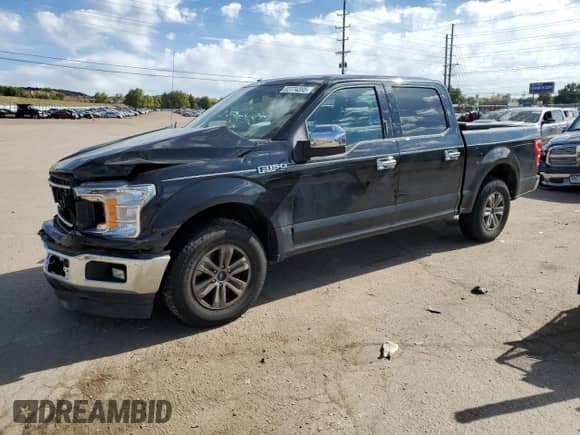 2018 Ford F-150 XL z VIN 1FTEW1CB7JFB88022, wystawiony jako Copart lot #82774395 z przebiegiem 199 328 mil mil oraz Czysty tytuł • Clean title. Historia ofert i sprzedaży dostępna na DreamBid. Obrazek 1.