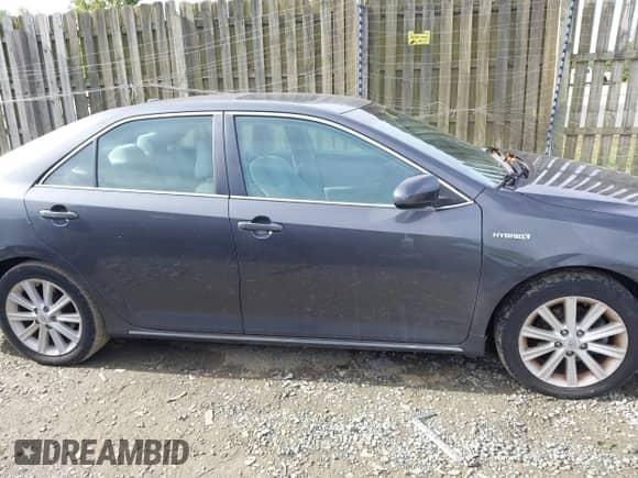 2012 Toyota Camry XLE with VIN 4T1BD1FK2CU037605, listed as a IAAI auction lot 43406211 with 293,123 mi miles and . Bid and sale history available at DreamBid. Image 13.