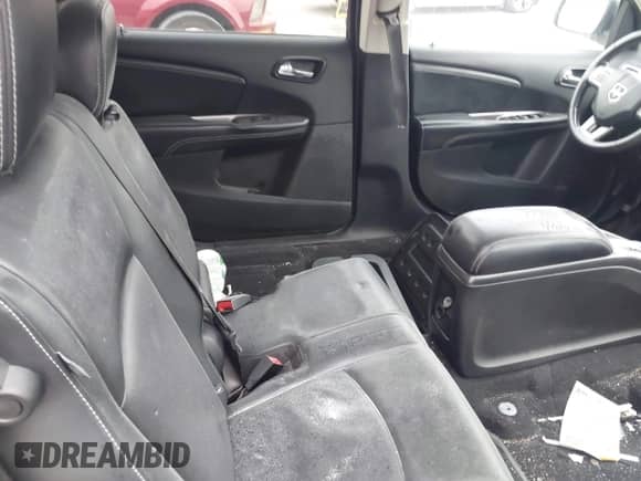 2016 Dodge Journey Crossroad Plus с VIN 3C4PDCGB6GT107644, выставлен на аукционе IAAI как лот 43225233 с пробегом Не указан миль и . История ставок и продаж доступна на DreamBid. Изображение 8.