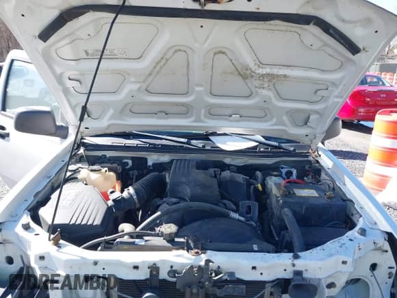 2006 Chevrolet Colorado 1LT with VIN 1GCCS148868221398, listed as a IAAI auction lot 41546819 with 103,750 mi miles and . Bid and sale history available at DreamBid. Image 10.