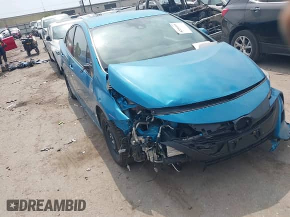 2019 Toyota Prius Plus с VIN JTDKARFP9K3113543, выставлен на аукционе IAAI как лот 42231405 с пробегом 139 019 миль миль и . История ставок и продаж доступна на DreamBid. Изображение 1.