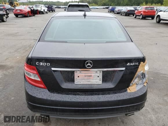 2010 Mercedes-Benz C 300 Sport with VIN WDDGF8BBXAF490834, listed as a Copart auction lot 81494395 with 107,504 mi miles and Salvage title. Bid and sale history available at DreamBid. Image 6.