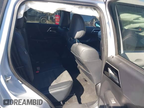 2024 Mitsubishi Outlander SE с VIN JA4J4VA82RZ026354, выставлен на аукционе IAAI как лот 43492304 с пробегом 54 791 миль миль и . История ставок и продаж доступна на DreamBid. Изображение 8.