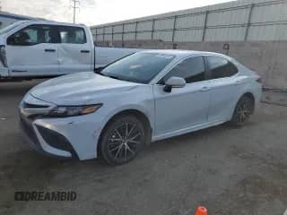 2024 Toyota Camry SE with VIN 4T1G11AK3RU260766, listed as a Copart auction lot 68959195 with 46,496 mi miles and Salvage title. Bid and sale history available at DreamBid. Image 1.
