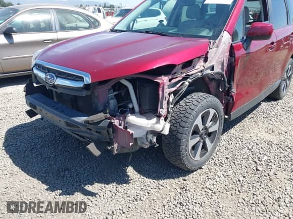 2018 Subaru Forester Premium z VIN JF2SJAGC0JH428568, wystawiony jako IAAI lot #42908934 z przebiegiem 147 546 mil mil oraz . Historia ofert i sprzedaży dostępna na DreamBid. Obrazek 6.