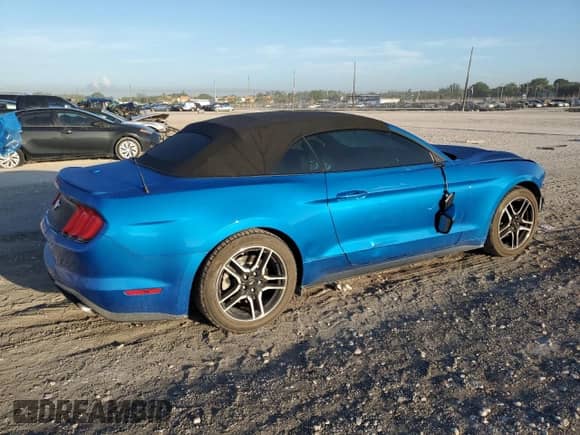 2019 Ford Mustang EcoBoost с VIN 1FATP8UHXK5121136, выставлен на аукционе Copart как лот 66923695 с пробегом 68 026 миль миль и На запчасти • Non repairable. История ставок и продаж доступна на DreamBid. Изображение 3.