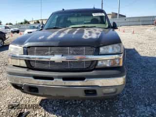 2005 Chevrolet Silverado 1500 Z71 z VIN 2GCEK13T351186527, wystawiony jako Copart lot #82620145 z przebiegiem 338 976 mil mil oraz Szkoda całkowita • Salvage title. Historia ofert i sprzedaży dostępna na DreamBid. Obrazek 5.