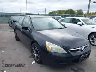 2007 Honda Accord LX SE с VIN 1HGCM56317A004242, выставлен на аукционе IAAI как лот 43444193 с пробегом 152 327 миль миль и . История ставок и продаж доступна на DreamBid. Изображение 1.