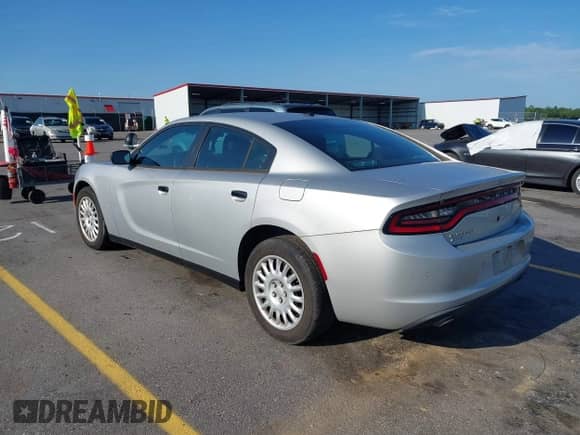 2020 Dodge Charger Police z VIN 2C3CDXKT8LH255453, wystawiony jako IAAI lot #42474125 z przebiegiem 36 680 mil mil oraz . Historia ofert i sprzedaży dostępna na DreamBid. Obrazek 3.