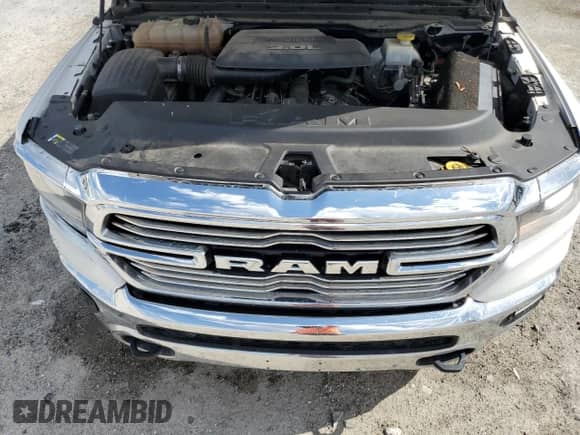 2020 Ram 1500 Laramie z VIN 1C6SRFJM6LN249842, wystawiony jako Copart lot #66712705 z przebiegiem 180 577 mil mil oraz Szkoda całkowita • Salvage title. Historia ofert i sprzedaży dostępna na DreamBid. Obrazek 11.