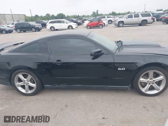 2011 Ford Mustang GT с VIN 1ZVBP8CF9B5162831, выставлен на аукционе IAAI как лот 42313368 с пробегом 127 212 миль миль и . История ставок и продаж доступна на DreamBid. Изображение 14.