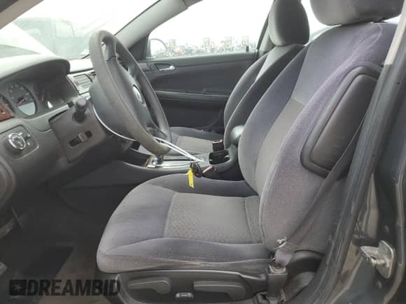 2010 Chevrolet Impala LS с VIN 2G1WA5EN8A1105702, выставлен на аукционе Copart как лот 65280655 с пробегом 106 184 миль миль и Списание • Salvage title. История ставок и продаж доступна на DreamBid. Изображение 7.