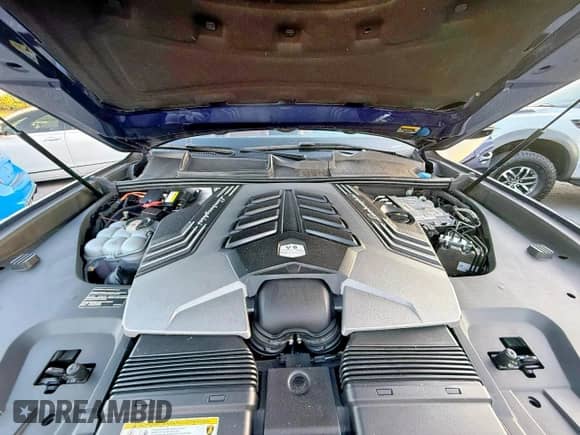 2021 Lamborghini Urus с VIN ZPBUA1ZL0MLA13913, выставлен на аукционе Copart как лот 84061045 с пробегом 32 057 миль миль и Списание • Salvage title. История ставок и продаж доступна на DreamBid. Изображение 7.