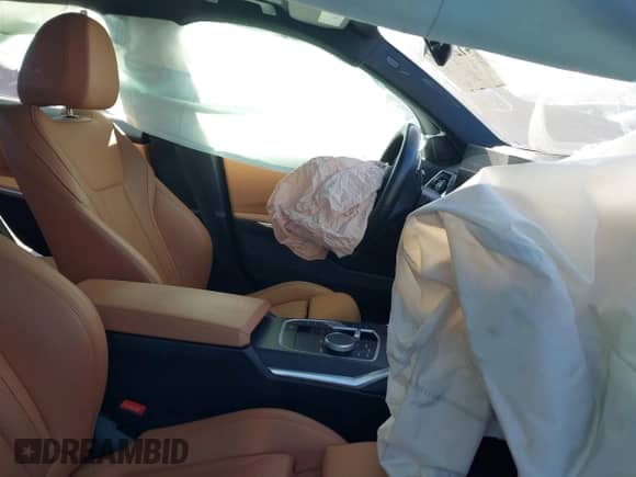 2023 BMW 3 Series M340i xDrive z VIN 3MW49FF08P8D12629, wystawiony jako IAAI lot #41274741 z przebiegiem Nie podano mil oraz . Historia ofert i sprzedaży dostępna na DreamBid. Obrazek 5.