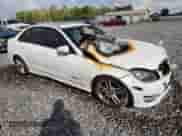 2014 Mercedes-Benz C 300 Sport with VIN WDDGF8AB7ER325152, listed as a Copart auction lot 85700335 with Not provided miles and Non repairable. Bid and sale history available at DreamBid. Image 4.